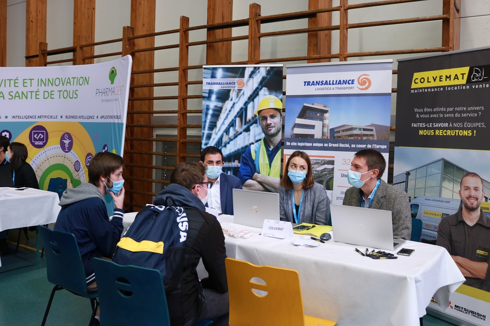 Forum Emploi-Stage