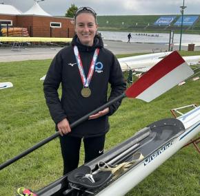 Marion Chagnot championne de France universitaire d'aviron